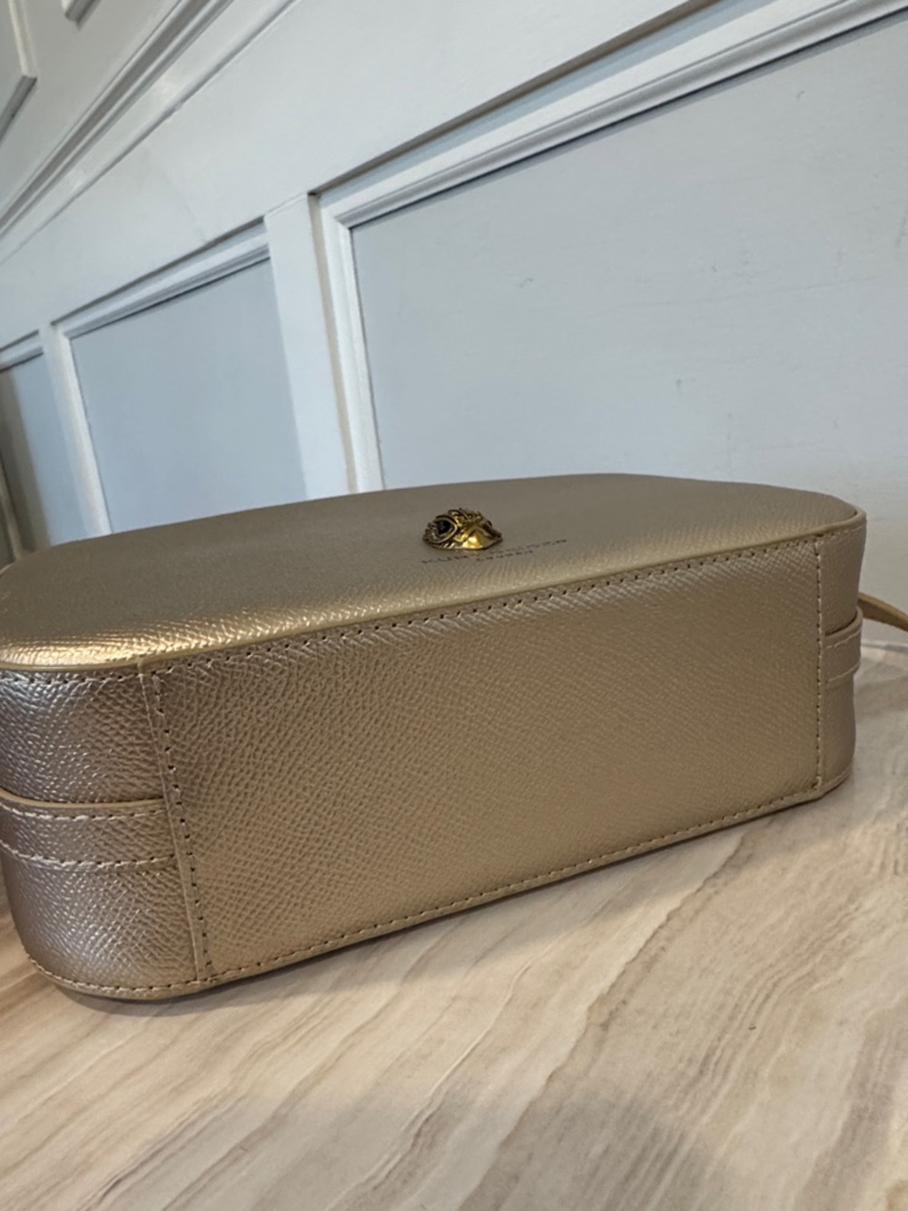 Kurt Geiger Metallic Gold Richmond Leather Crossbody Bag - Picture 10 of 17